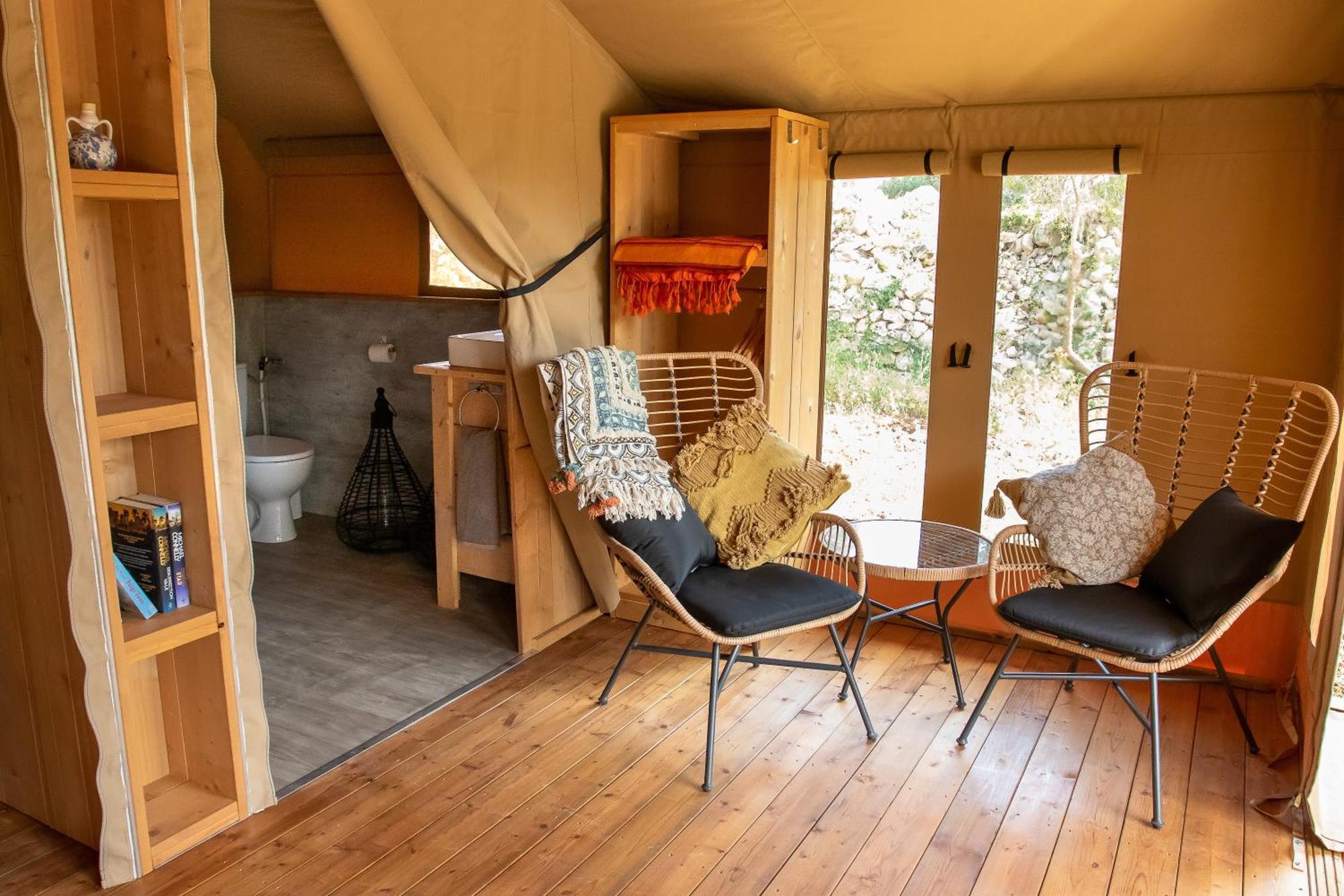 Hotel Domus Olea Glamping Ceglie Messapica Exterior foto